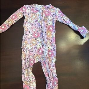 Bums & Roses HALLOWEEN ruffle romper VGUC